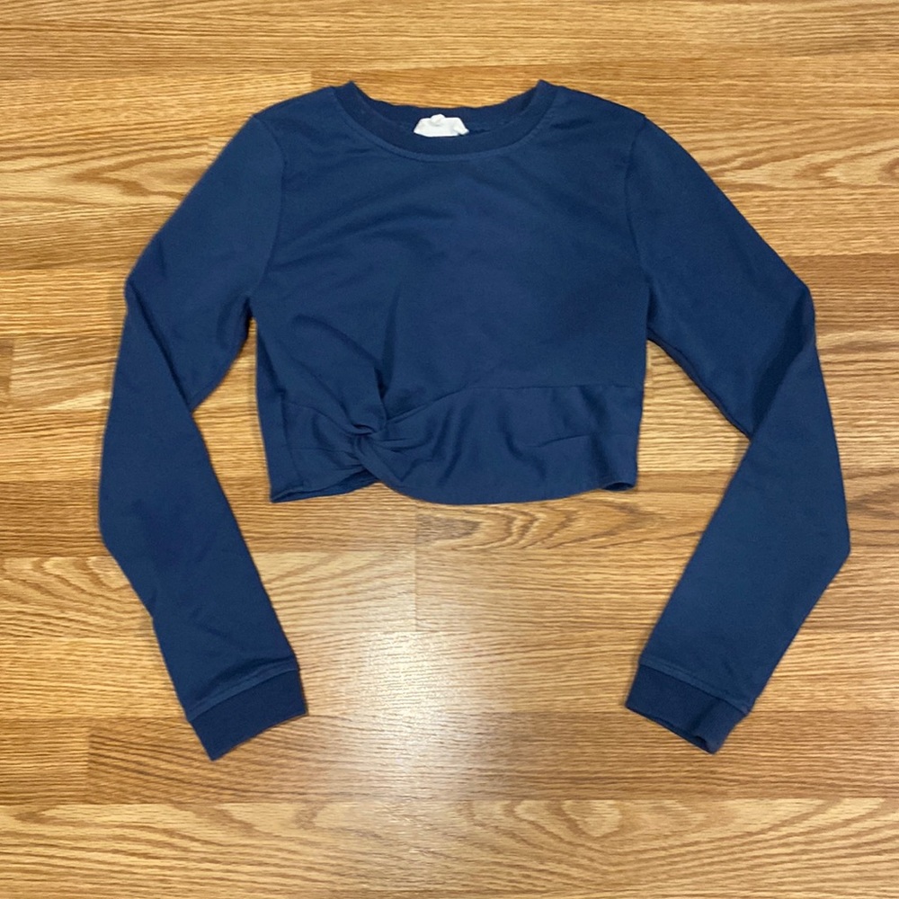 Grey-blue cropped sweater